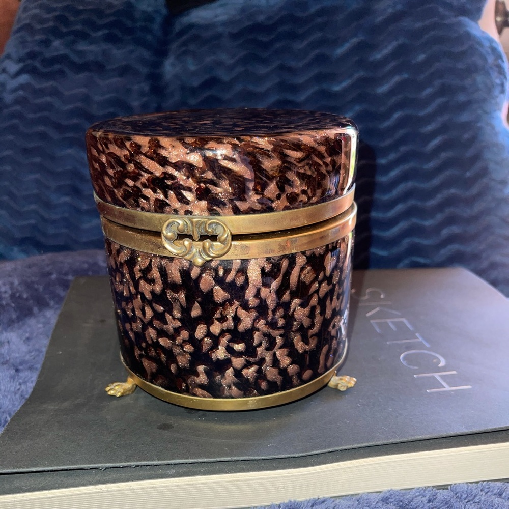 Vintage Murano glass jewelry / trinket box